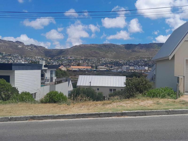 0 Bedroom Property for Sale in Clovelly Western Cape